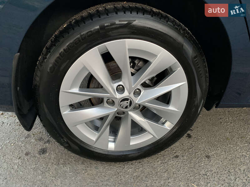 Лифтбек Skoda Octavia 2023 в Кобеляках фото 10 Лифтбек Skoda Octavia 2023 в Кобеляках