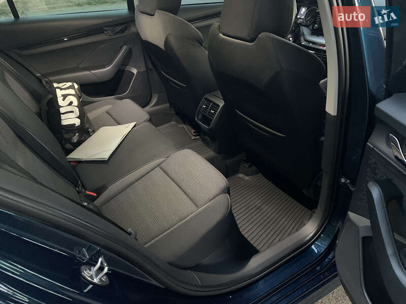 Лифтбек Skoda Octavia 2023 в Кобеляках фото 30 Лифтбек Skoda Octavia 2023 в Кобеляках