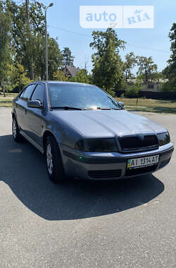 Лифтбек Skoda Octavia 2003 в Киеве