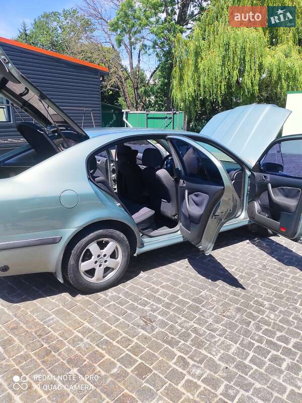 Лифтбек Skoda Octavia 2001 в Коростышеве