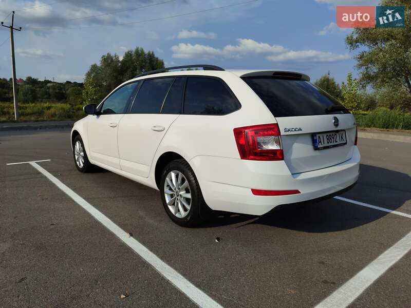 Универсал Skoda Octavia 2017 в Буче