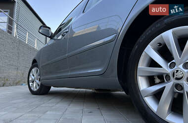 Ліфтбек Skoda Octavia 2012 в 