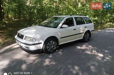 Универсал Skoda Octavia 1999 в 