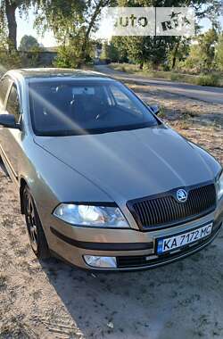 Лифтбек Skoda Octavia 2006 в Киеве