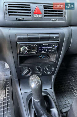 Лифтбек Skoda Octavia 2007 в 