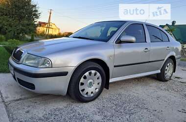 Лифтбек Skoda Octavia 2005 в Славуте