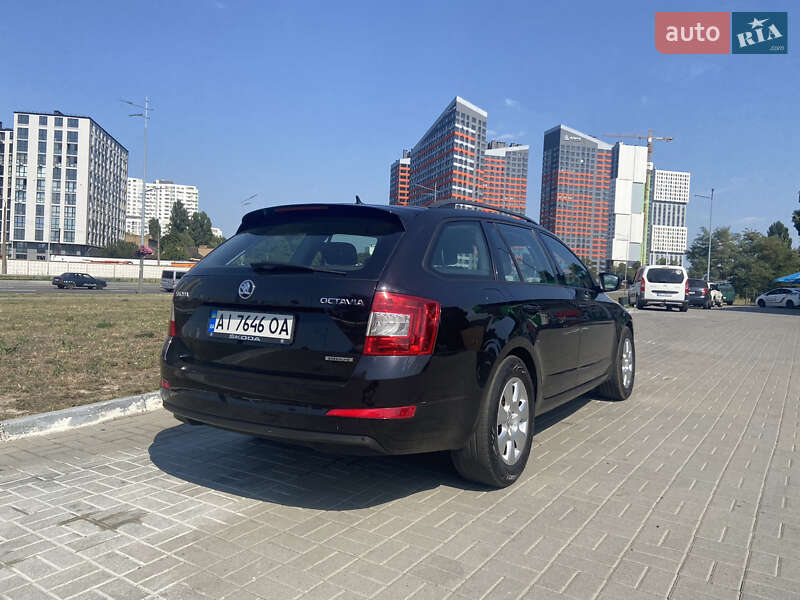 Універсал Skoda Octavia 2015 в Києві