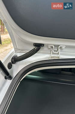 Універсал Skoda Octavia 2017 в Острозі