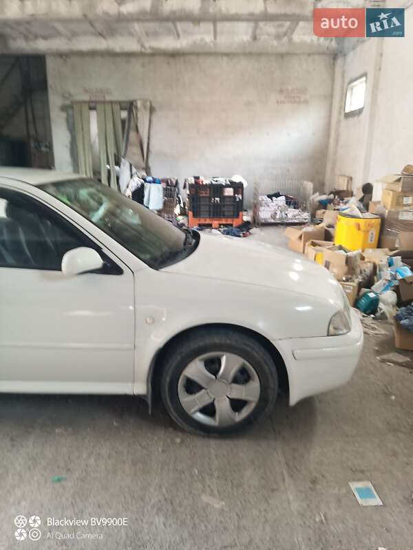 Ліфтбек Skoda Octavia 2002 в Бережанах