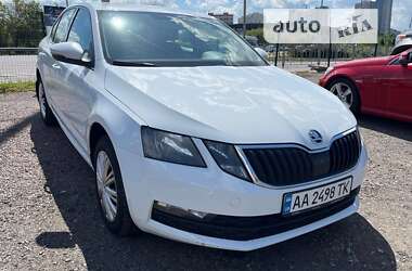 Лифтбек Skoda Octavia 2018 в Киеве