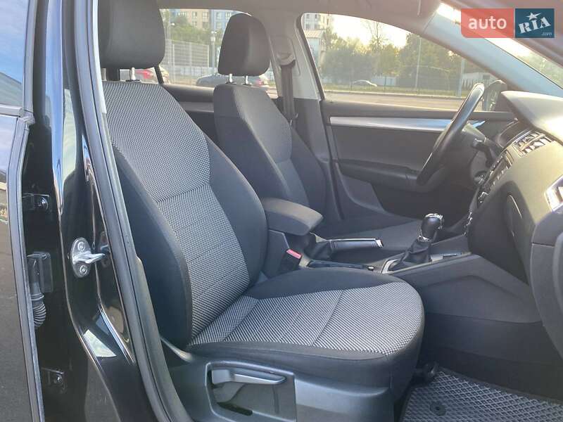Універсал Skoda Octavia 2015 в Львові