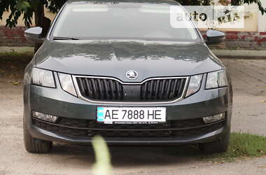 Ліфтбек Skoda Octavia 2020 в Царичанці