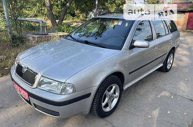 Универсал Skoda Octavia 2005 в Полтаве