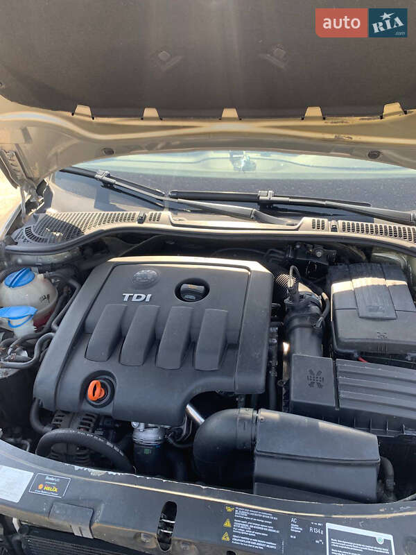 Ліфтбек Skoda Octavia 2007 в Дніпрі