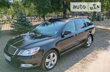 Универсал Skoda Octavia 2011 в Борзне