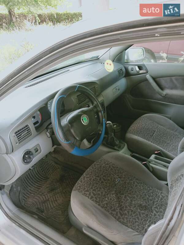 Лифтбек Skoda Octavia 1997 в Жовкве фото 5 Лифтбек Skoda Octavia 1997 в Жовкве