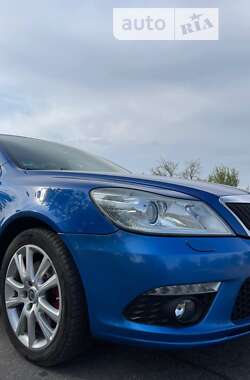 Универсал Skoda Octavia 2010 в 