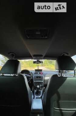 Универсал Skoda Octavia 2010 в 