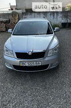 Универсал Skoda Octavia 2010 в Стрые