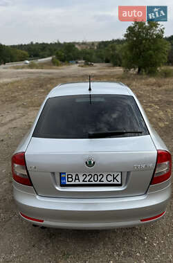 Лифтбек Skoda Octavia 2012 в 