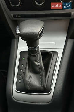 Лифтбек Skoda Octavia 2012 в 
