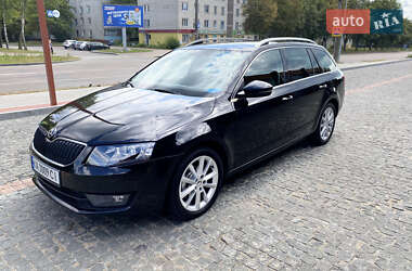 Универсал Skoda Octavia 2016 в Чернигове