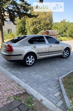 Ліфтбек Skoda Octavia 2006 в Немирові