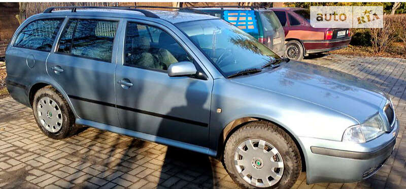 Універсал Skoda Octavia 2003 в Новомосковську