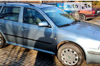 Универсал Skoda Octavia 2003 в 