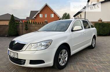 Универсал Skoda Octavia 2011 в Луцке