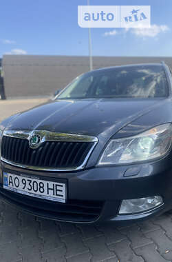 Универсал Skoda Octavia 2011 в Ужгороде