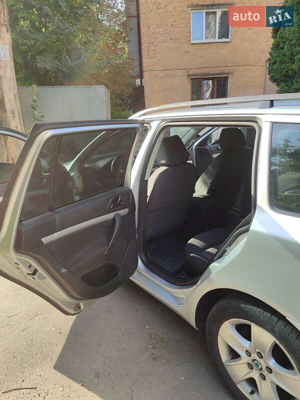 Универсал Skoda Octavia 2012 в Виннице фото 11 Универсал Skoda Octavia 2012 в Виннице