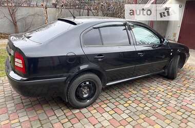 Лифтбек Skoda Octavia 2004 в Львове