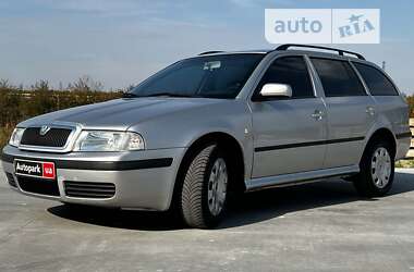 Универсал Skoda Octavia 2005 в Львове