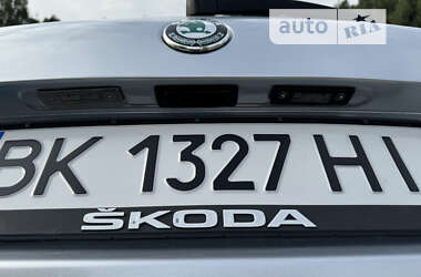 Универсал Skoda Octavia 2010 в Радивилове