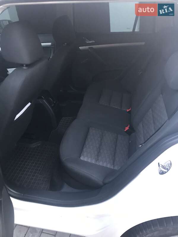 Універсал Skoda Octavia 2012 в Харкові