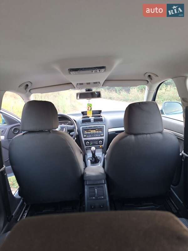 Универсал Skoda Octavia 2009 в Гадяче