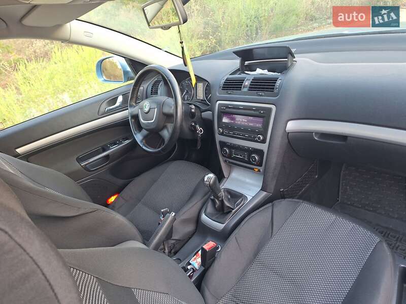 Универсал Skoda Octavia 2009 в Гадяче