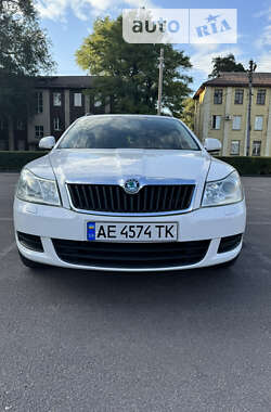 Универсал Skoda Octavia 2012 в Каменском