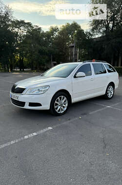 Универсал Skoda Octavia 2012 в Каменском