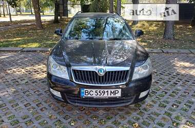 Универсал Skoda Octavia 2012 в Самборе