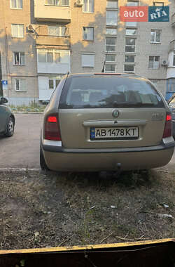 Универсал Skoda Octavia 2004 в Покровске