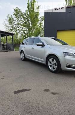 Універсал Skoda Octavia 2018 в Кривому Розі