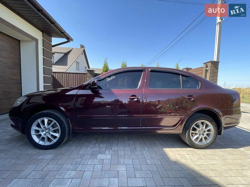 Ліфтбек Skoda Octavia 2009 в Вінниці