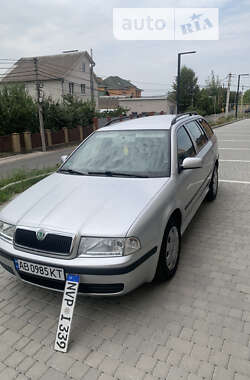 Универсал Skoda Octavia 2004 в Виннице