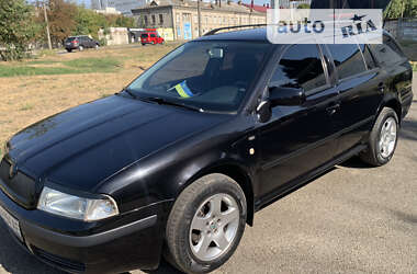 Универсал Skoda Octavia 2001 в Киеве