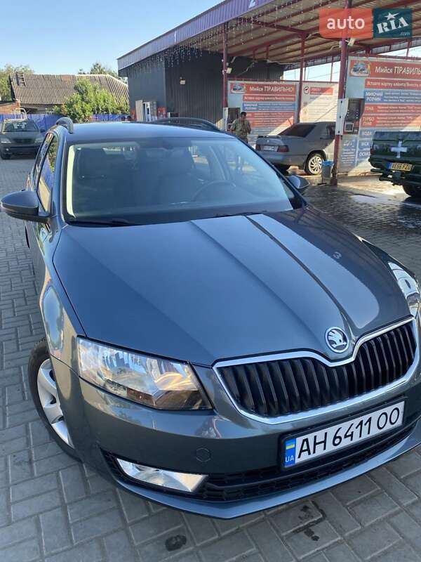 Универсал Skoda Octavia 2016 в Глевахе