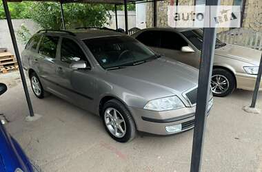 Універсал Skoda Octavia 2008 в Херсоні