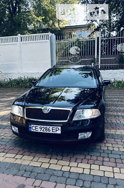 Універсал Skoda Octavia 2008 в Чернівцях