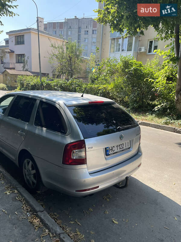 Универсал Skoda Octavia 2010 в Львове